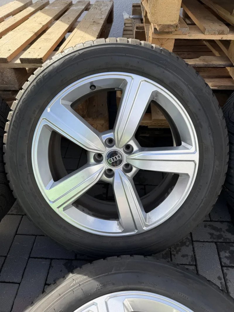 Колеса диски 5 112 20 R20 255 50 зима Audi Ауді Ауди Q7 SQ7 4M Q8 SQ8 E tron Q6 Q5 SQ5 Volkswagen Touareg 3 CR — фото 2
