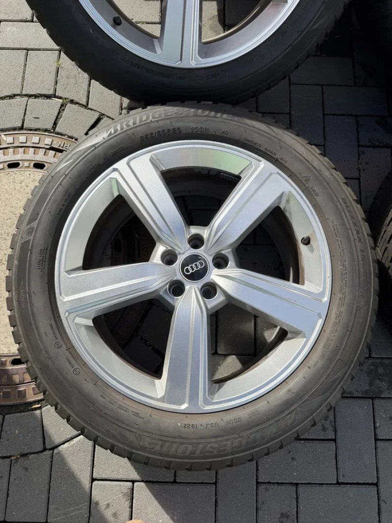 Колеса диски 5 112 20 R20 255 50 зима Audi Ауді Ауди Q7 SQ7 4M Q8 SQ8 E tron Q6 Q5 SQ5 Volkswagen Touareg 3 CR — фото 3