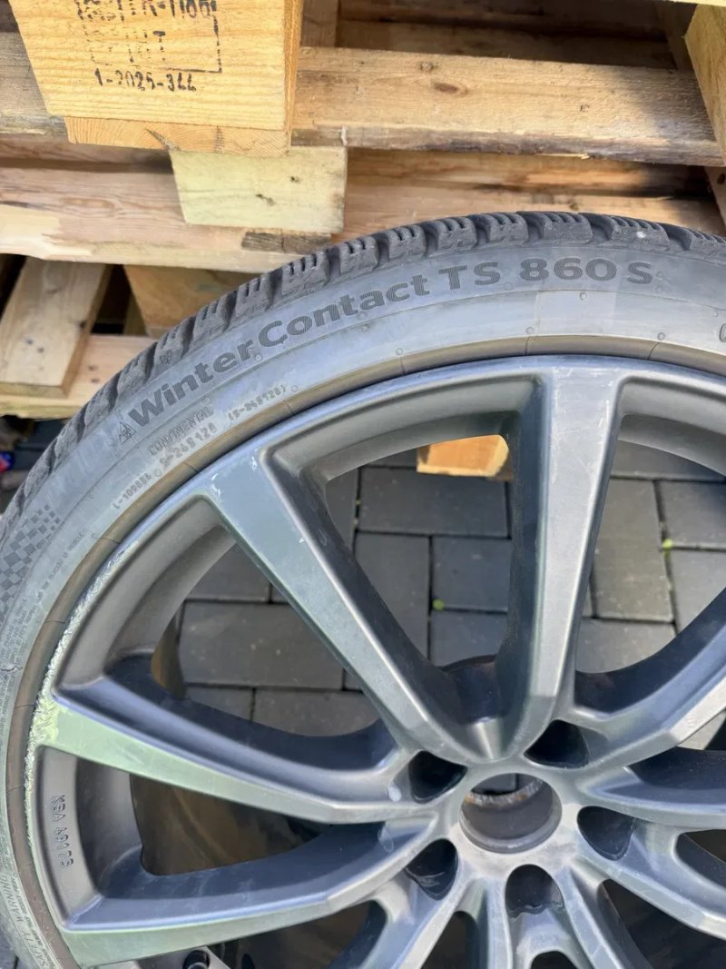 Колеса диски 5 114,3 20 R20 235 35 зимові Continental Tesla Тесла модель 3 model 3 Performance Перформенс — фото 6