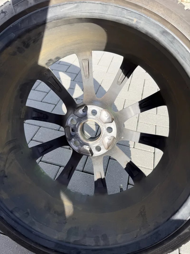 Колеса диски 5 114,3 20 R20 235 35 зимові Continental Tesla Тесла модель 3 model 3 Performance Перформенс — фото 8