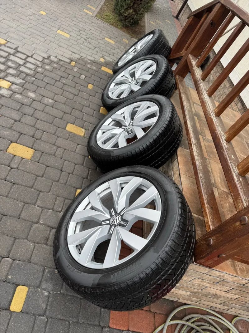 Колеса, диски з резиною 285/45r20 Volkswagen Touareg Montero — фото 3