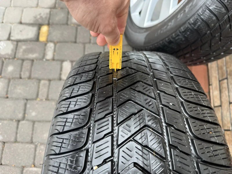 Колеса, диски з резиною 285/45r20 Volkswagen Touareg Montero — фото 7
