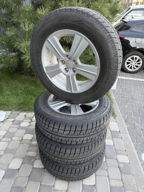 Колеса Subaru R16 215/60 r16 Bridgestone Blizzak Revo GZ 5x100 Forester