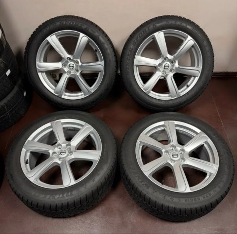 Колеса Volvo R19 XC90/ XC60 оригінал зимові шини 235/55/19 Dunlop Winter Sport 5 2024 рік 95% готовий комплет