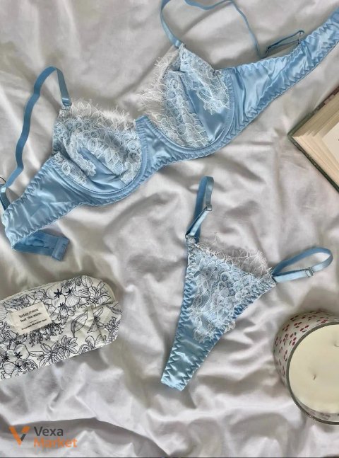 Комплект білизни Crystal Blue Romance: бюстгальтер 70C/70D/75A/75B та трусики-стрінги