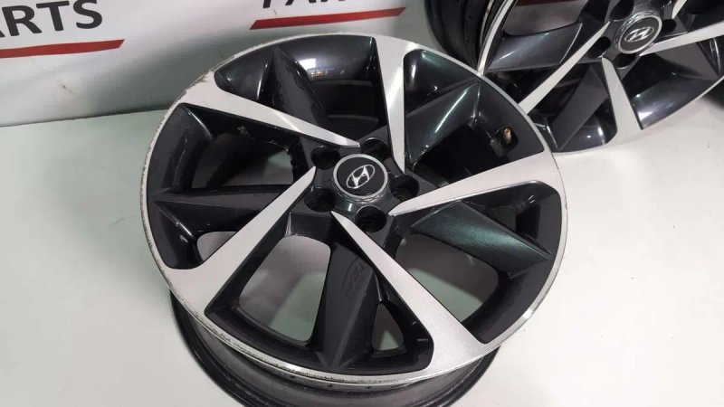 Комплект дисків R19 для Hyundai 8.0JX19 ET55 5x114.3 — фото 2
