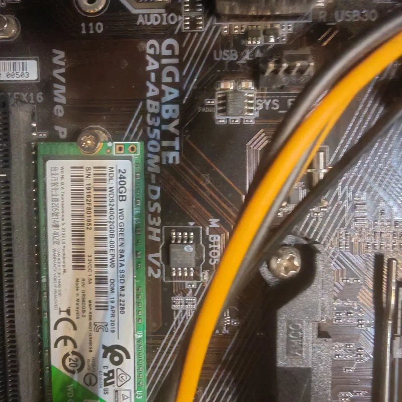 Комплект для ПК: процесор Ryzen 5 2600 + материнська плата Gigabyte GA-AB350M-DS3H V2 + кулер — фото 2