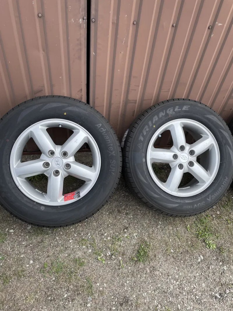 комплект для зими 5x114.3 R17 Kia Hyundai літня резина гума 235/65 R17 Triangle SUV — фото 3