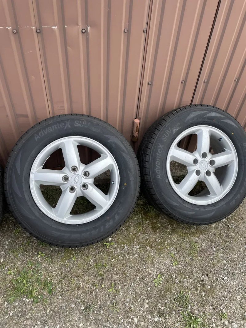 комплект для зими 5x114.3 R17 Kia Hyundai літня резина гума 235/65 R17 Triangle SUV — фото 4