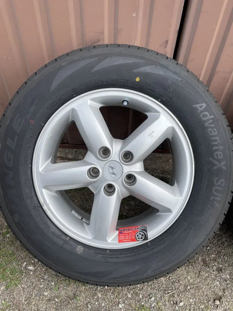 комплект для зими 5x114.3 R17 Kia Hyundai літня резина гума 235/65 R17 Triangle SUV — фото 5