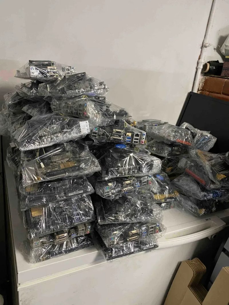 Комплект плата S1150 S1155 S1151 S1156 AM3+ i5 I7 DDR3 DDR4 I5 6400 I5 4590 I7 6700K I5 9500 I3 8100 I5 8400 I5 10500 — фото 2