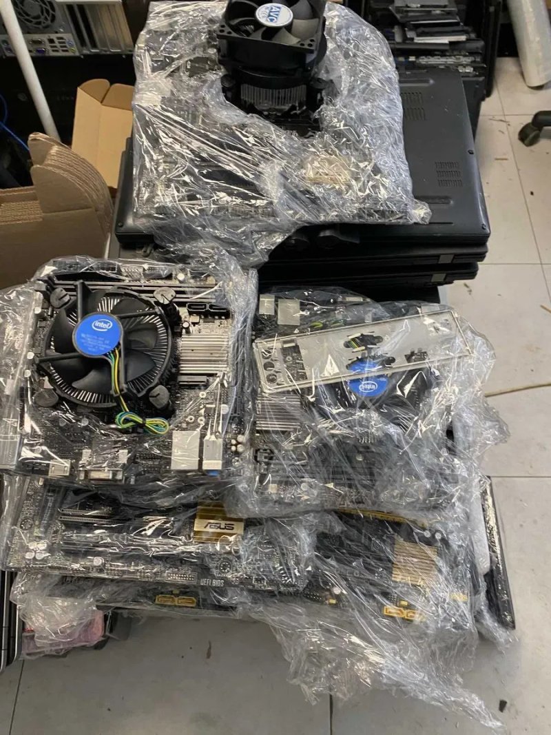 Комплект плата S1150 S1155 S1151 S1156 AM3+ i5 I7 DDR3 DDR4 I5 6400 I5 4590 I7 6700K I5 9500 I3 8100 I5 8400 I5 10500 — фото 4