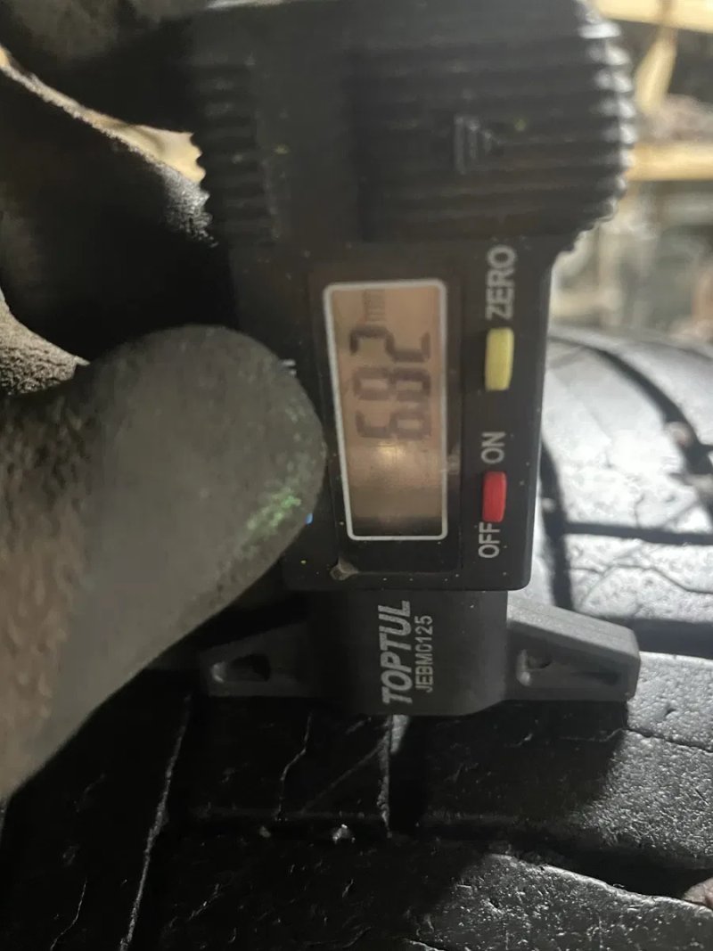 Комплект резины Michelin 215/65 р16c Шина 215/65 r16c — фото 5