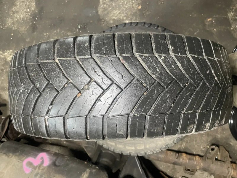 Комплект резины Michelin 215/65 р16c Шина 215/65 r16c — фото 6