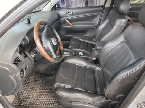 Комплект салон кожа дверные карты Volkswagen Passat B5 + plus Фольксваген Пассат Б5+