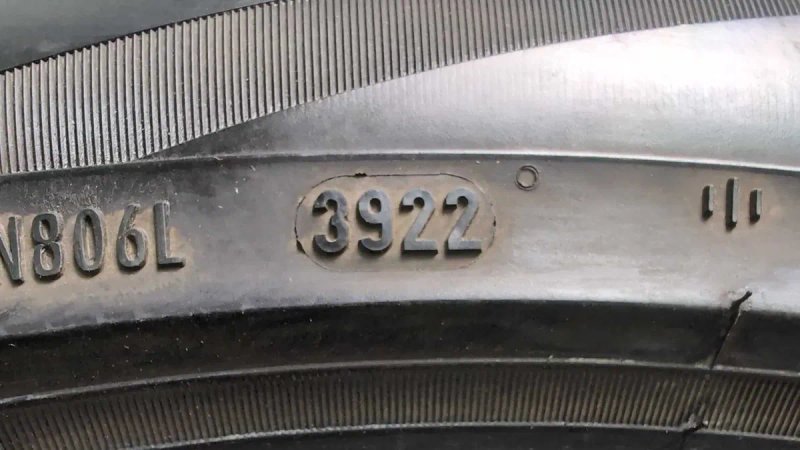 Комплект шин R21 285/40 Pirelli scorpion zero — фото 6