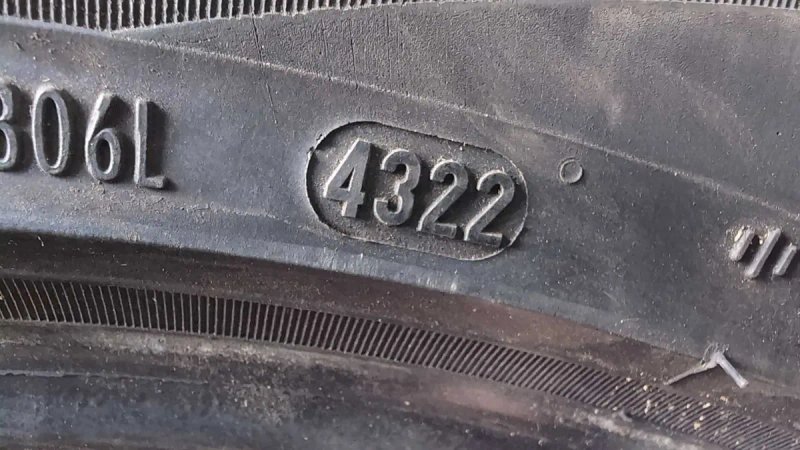 Комплект шин R21 285/40 Pirelli scorpion zero — фото 7