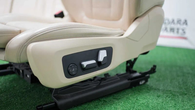 Комплект шкіряних сидінь з BMW X3 2018 (G01) XDrive30I Кросовер — фото 6