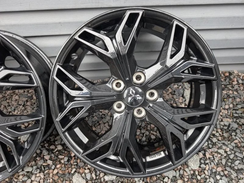 Комплект титанових дисків Mitsubishi 5/114.3 R18 5*114.3 18 Hyndai Kia ET38 — фото 6