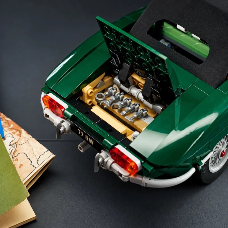 Конструктор Icons – Jaguar E-Type (11381) | 1673 деталі | сумісний з LEGO — фото 6