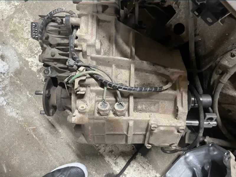 Коробка Toyota P120 чотирьох і пяти ступенів — фото 2