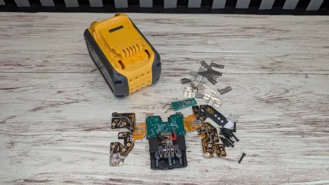 Корпус для акумулятора з платою DeWalt Flexvolt 18v/20v  58v/60v DCB609 DCB547 (21700)