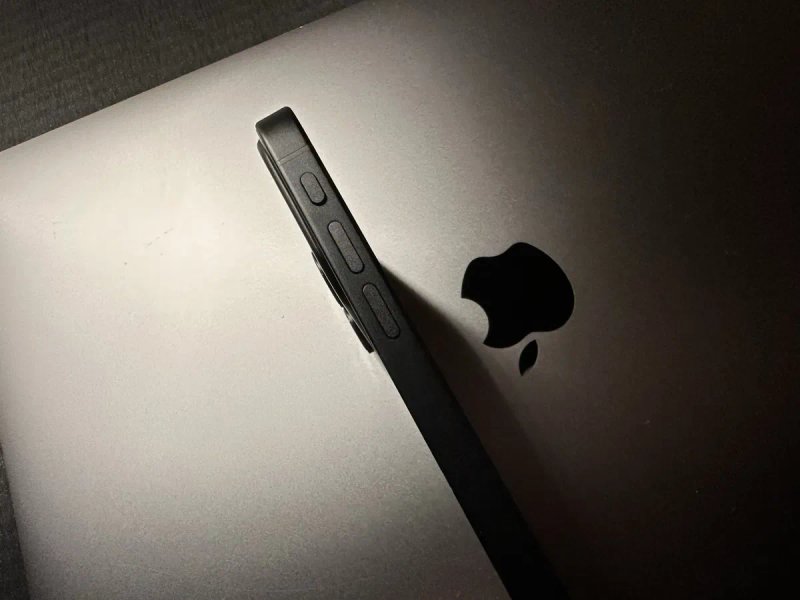  Корпус на Iphone Xr 11 Xsm в виде 18 PRO 17 Pro — фото 5
