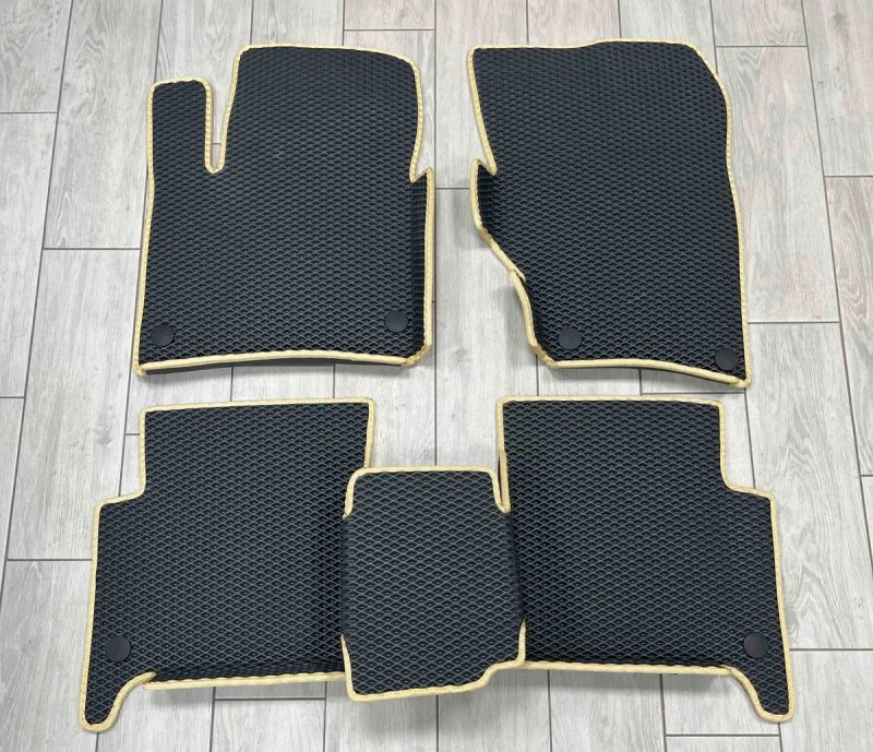 Коврики в салон 3D для Audi Q7 Q5 Q8 Q3 A4 A6 A7 A5 A8 килимки EVA / автоковрики для ауди / ева коврики с бортиками для ауди — фото 4