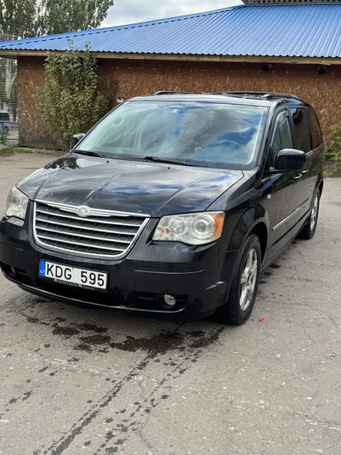 Крайслер мінівен