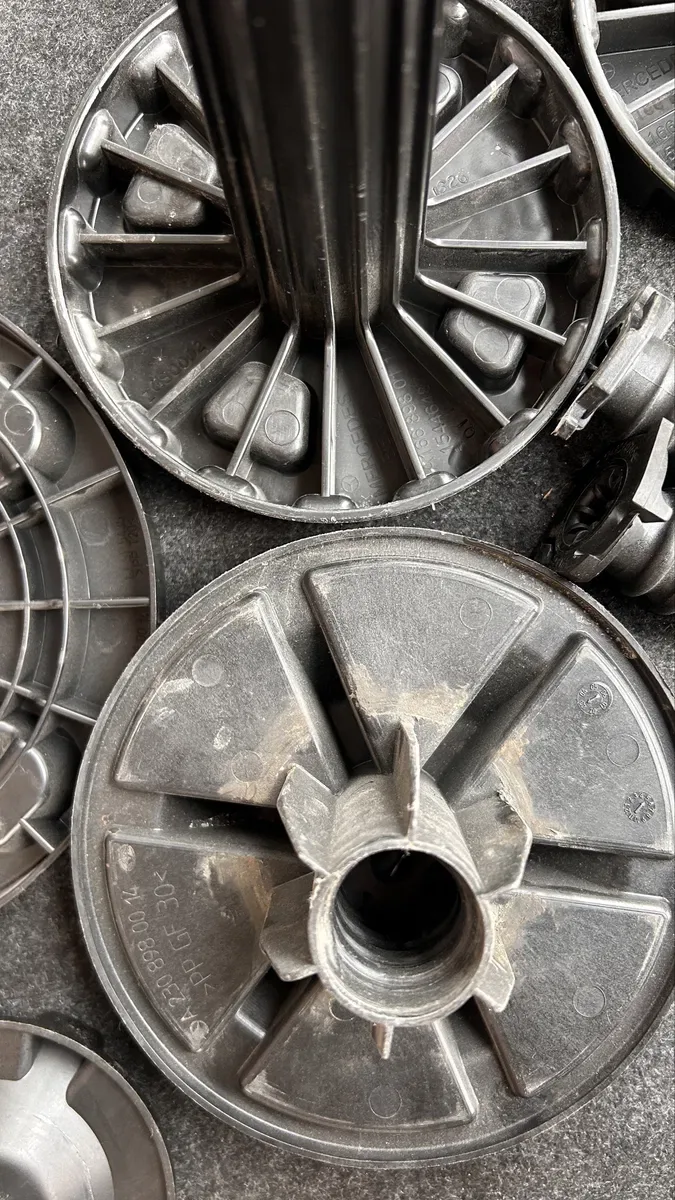 Кріплення запасного колеса Mercedes w204,w205,w211,w212,w164,w166 — фото 5