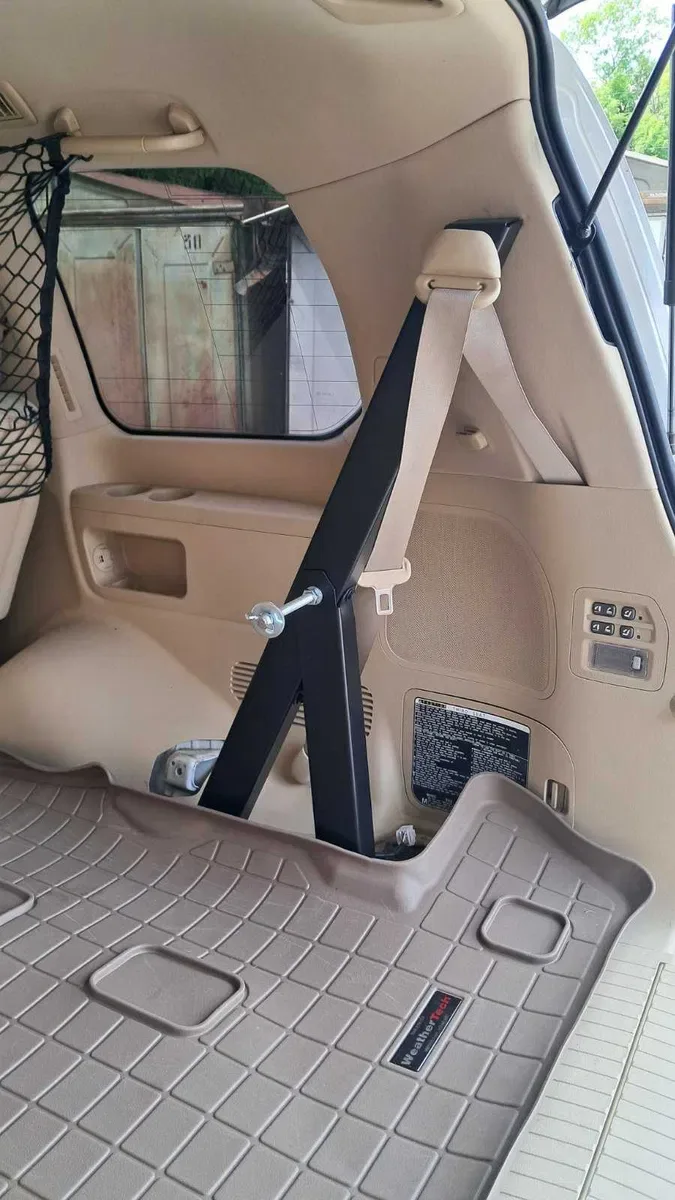 Кріплення запасного колеса Toyota Land Cruiser 100/200, Lexus LX470/LX570 — фото 8