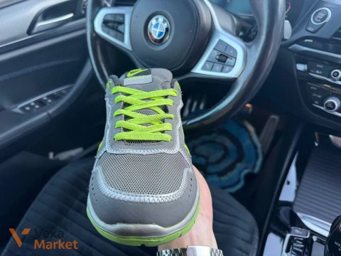 Кросівки Nike 43 розмір