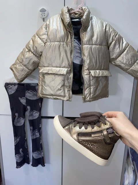 Куртка Zara 3-4 роки 104 костюм Zara 4-5