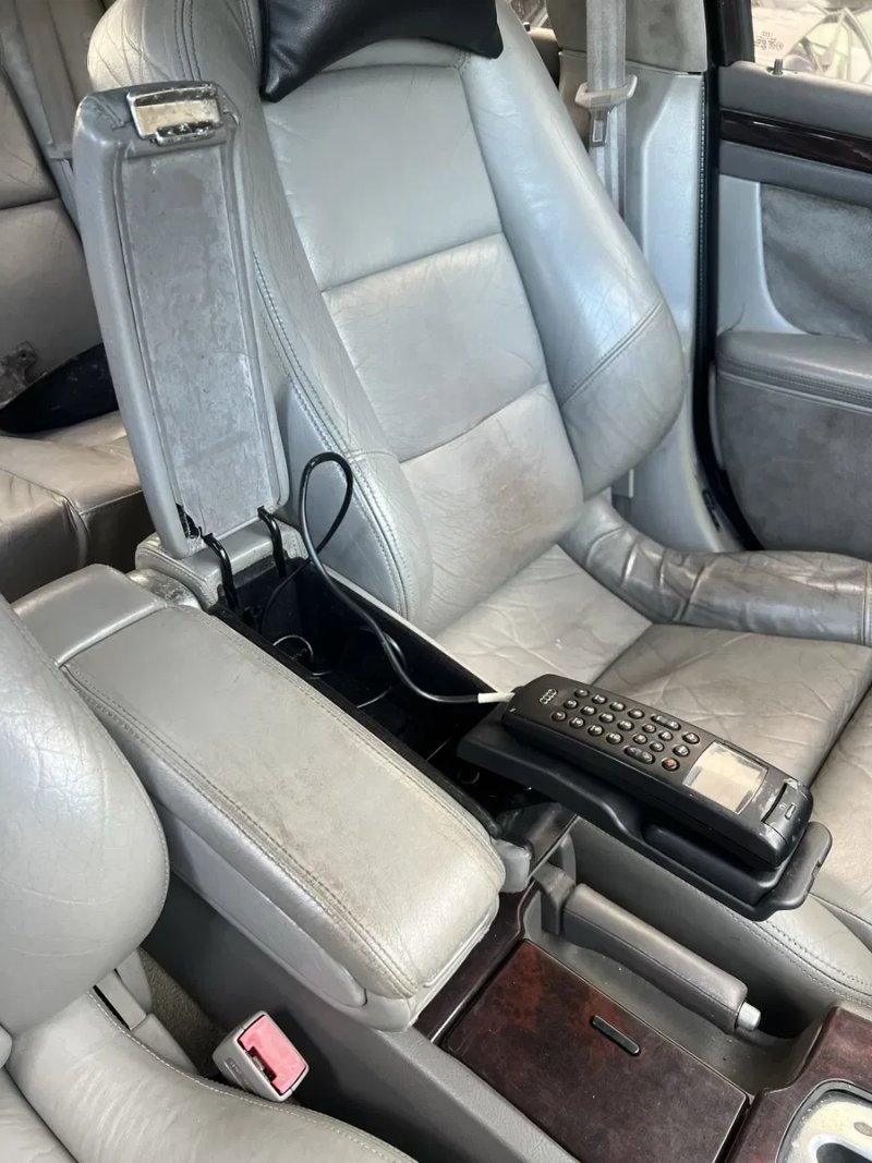 Кузов із Українськими документами Audi A8 D2 4.2 2000p розборка документи доки — фото 7
