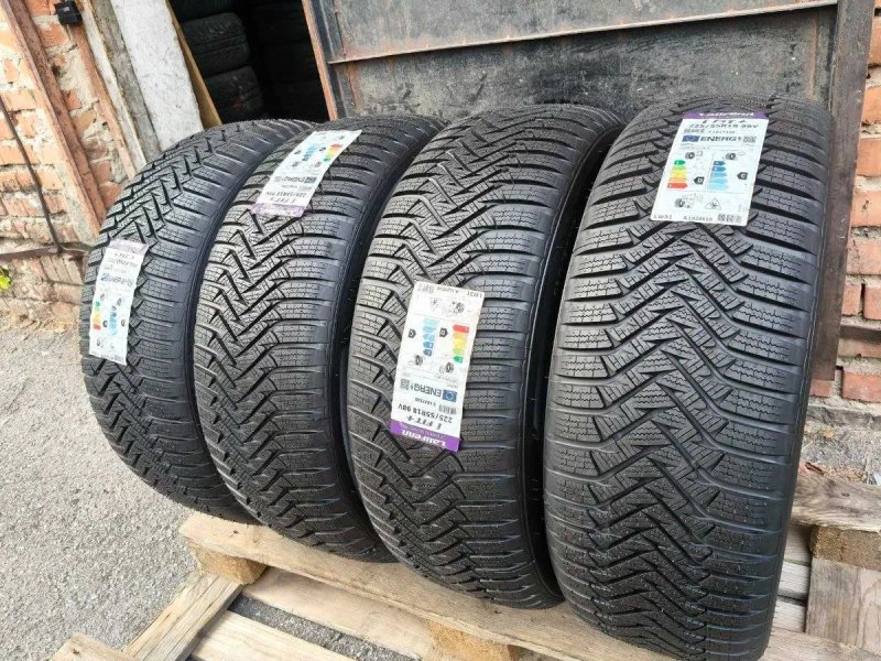 Laufenn I Fit+ LW31 225/55r18 made in Hungary 4шт, 25рік, ЗИМА НОВІ (8мм) — фото 2