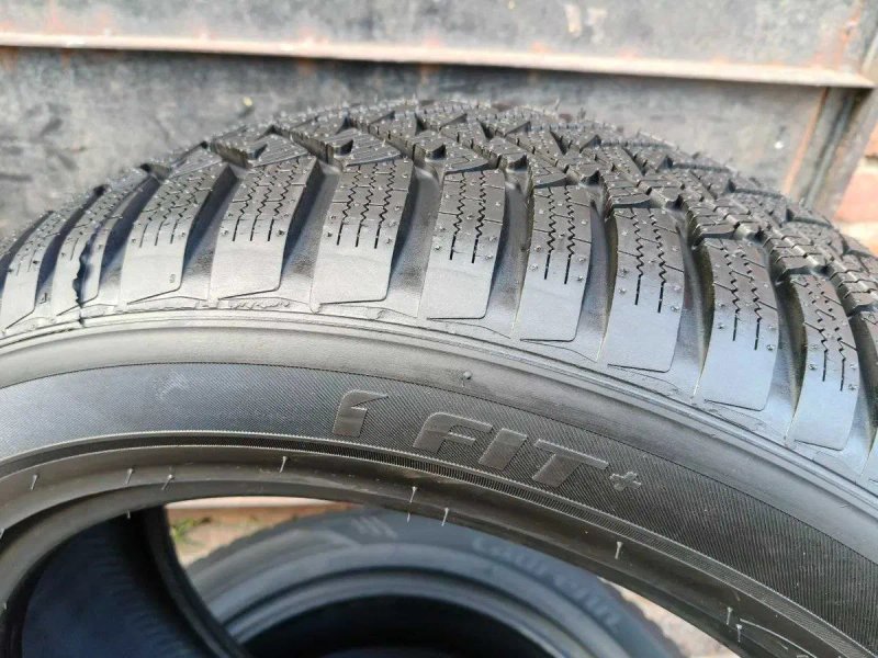 Laufenn I Fit+ LW31 225/55r18 made in Hungary 4шт, 25рік, ЗИМА НОВІ (8мм) — фото 7