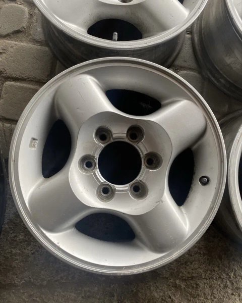 Легкосплавні диски колеса для позашляховика джипа R16 6/139.7