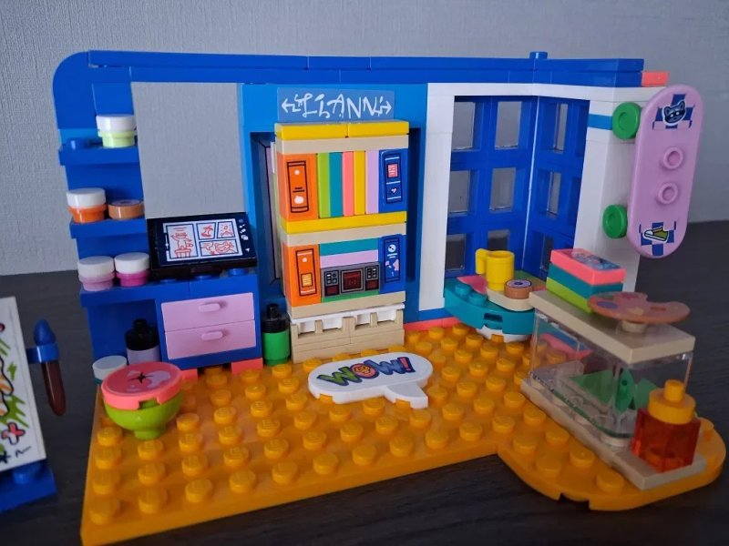 LEGO Friends Кімната Ліан (41739) — фото 6