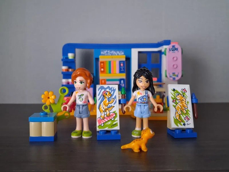 LEGO Friends Кімната Ліан (41739) — фото 7
