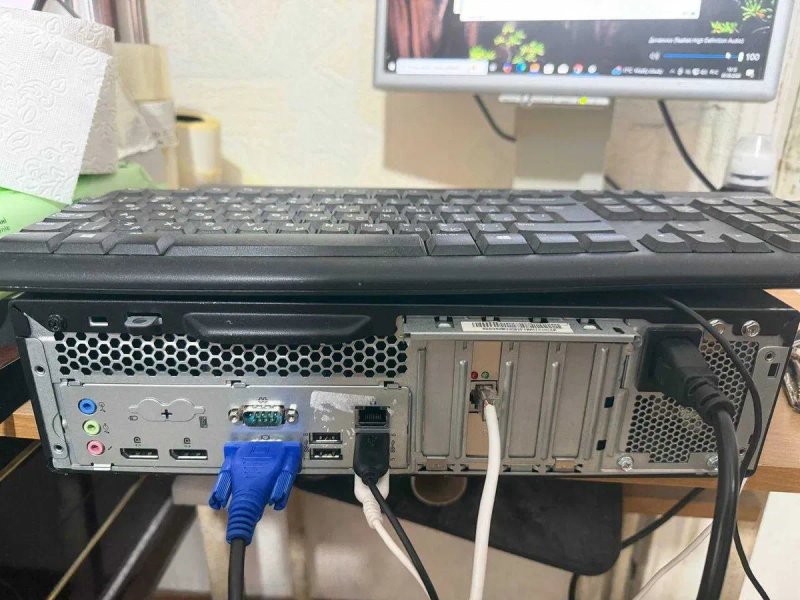Lenovo ThinkCentre M910s i5-6500  | SSD 0| 0GB DDR4 — фото 2