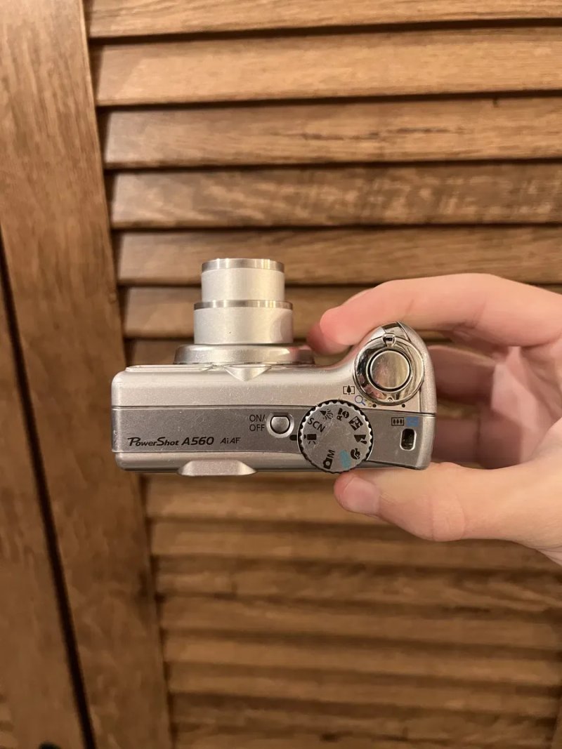 Лот фотоапаратів робочі Canon PowerShot A560 + Sony Cyber-shot DSC-S650 — фото 7