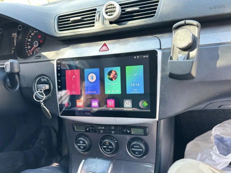 Магнитола Android Volkswagen Passat B6 и B7 10 дюймів, CarPlay — фото 3