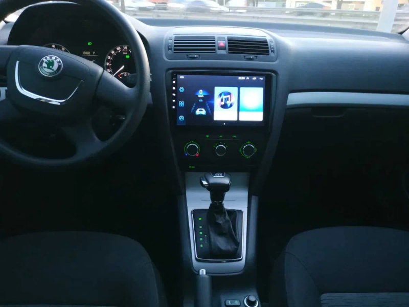 Магнитола Skoda Шкода A5 А7 Octavia Октавия CarPlay Qled экран — фото 2