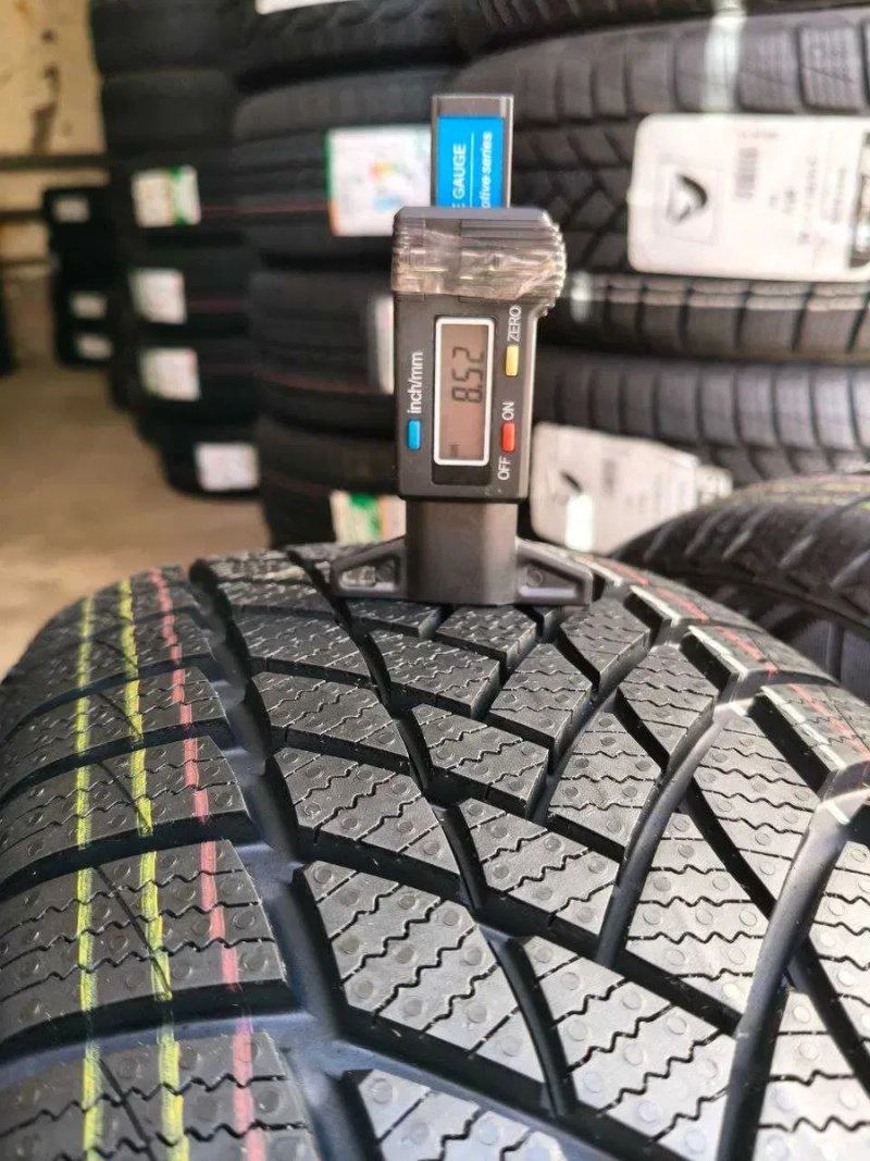 Matador Nordicca MP93 215/55r17 98V Extra Load made in France 26рік, НОВІ (8,5мм) ЗИМОВІ — фото 4