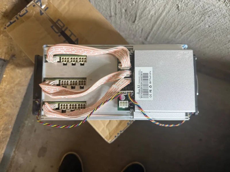 Майнер Antminer A3, blake2b Knot. Нові! — фото 3
