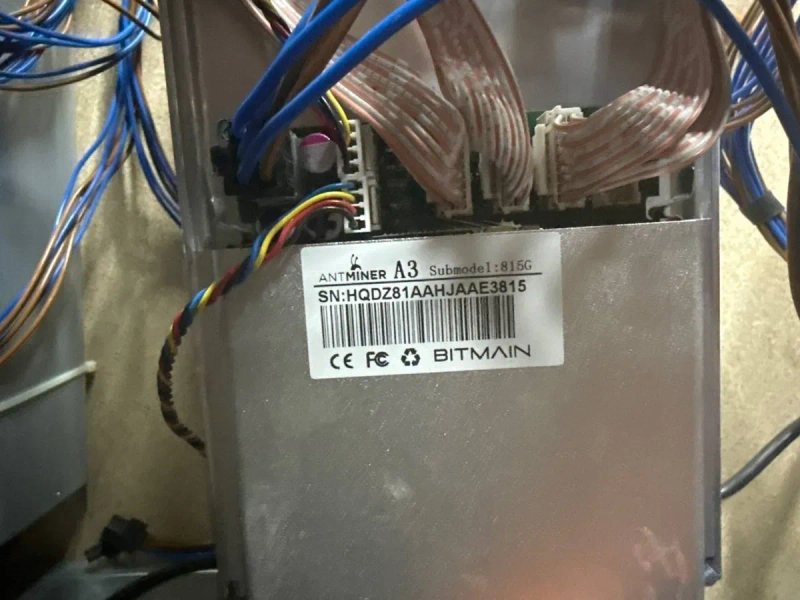 Майнер Antminer A3, blake2b Knot. Нові! — фото 5