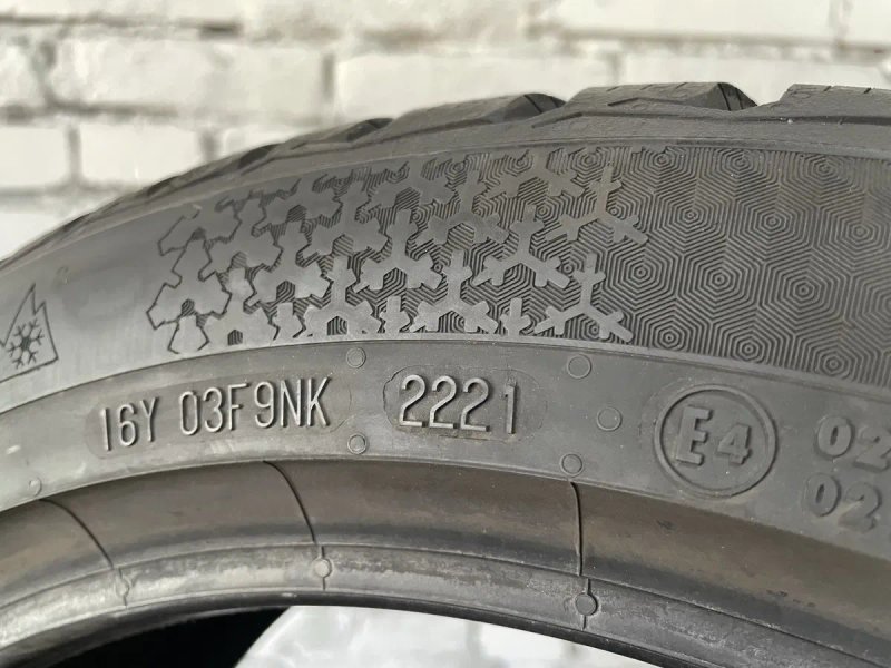 Майже нові зимові шини CONTINENTAL 225/45 R17 резина Р17 — фото 7