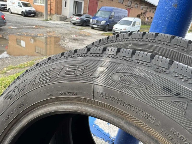 Майже нові зимові шини DEBICA 185/65 r15 — фото 4