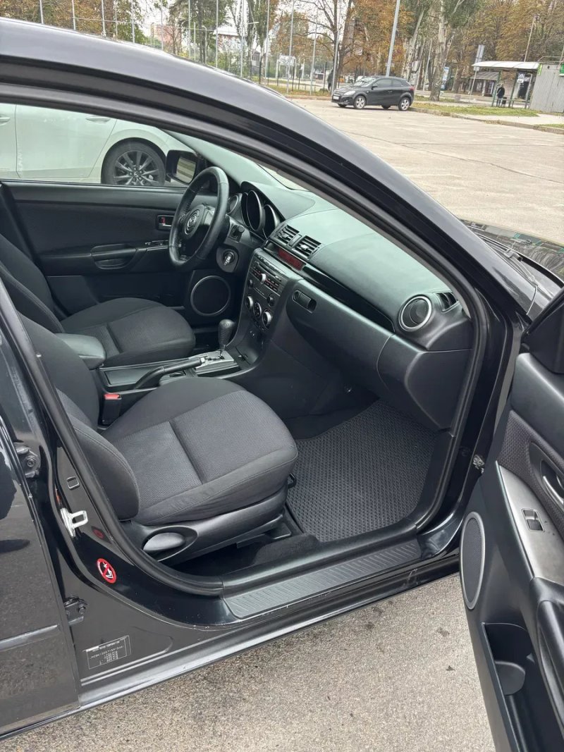 Mazda 3 на Автоматі в гарному стані — фото 8
