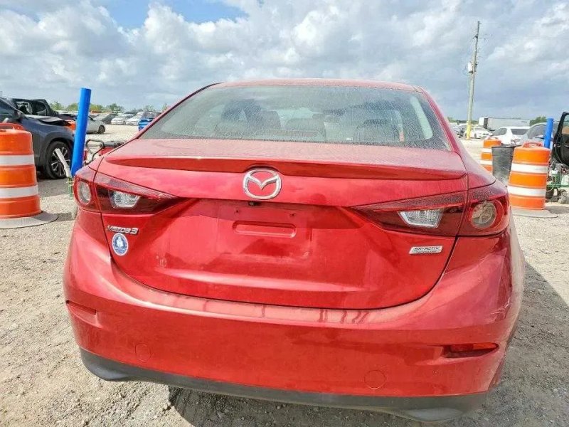 Mazda 3 Touring 2018 • 2.5 Skyactiv-G • Автомат • 184 к.с. • Надійний седан з США — фото 4